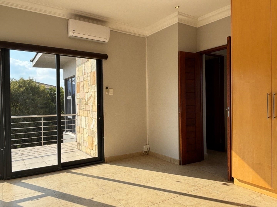 To Let 3 Bedroom Property for Rent in Lombardy Estate Gauteng
