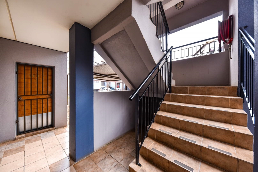 To Let 2 Bedroom Property for Rent in Honeydew Gauteng