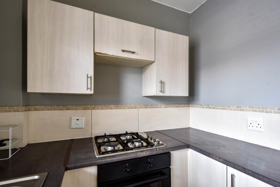 To Let 2 Bedroom Property for Rent in Honeydew Gauteng