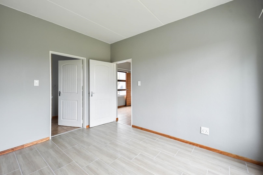 To Let 2 Bedroom Property for Rent in Honeydew Gauteng