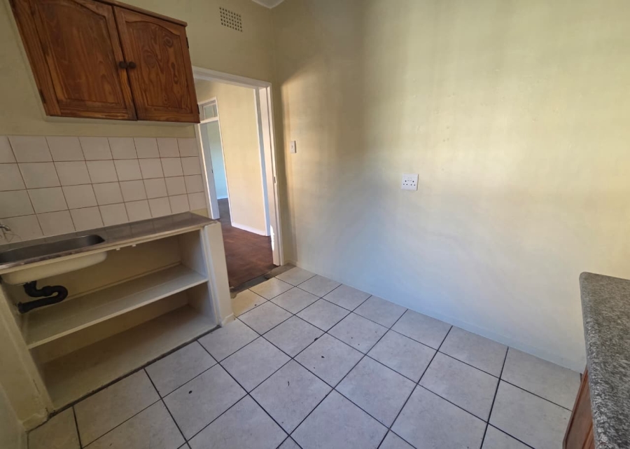 To Let 2 Bedroom Property for Rent in Horison Gauteng
