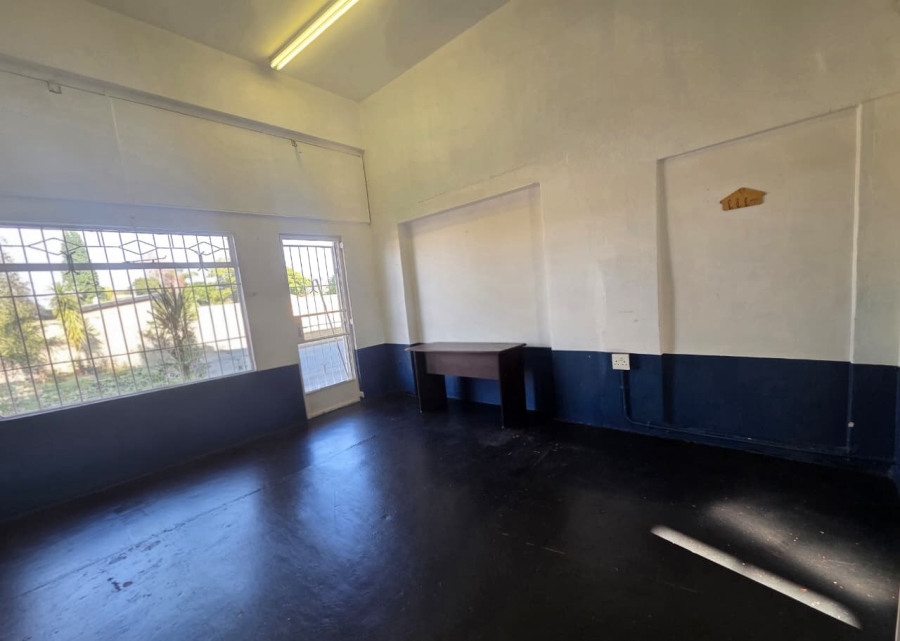 To Let Commercial Property for Rent in Horison Gauteng
