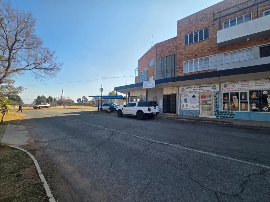 To Let Commercial Property for Rent in Horison Gauteng