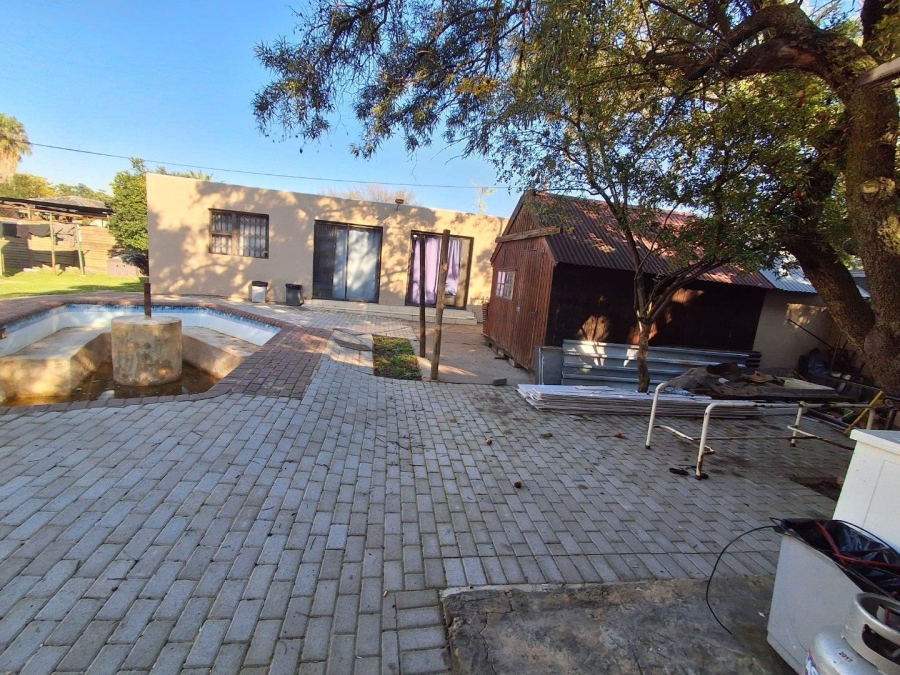 Commercial Property for Sale in Three Rivers Gauteng