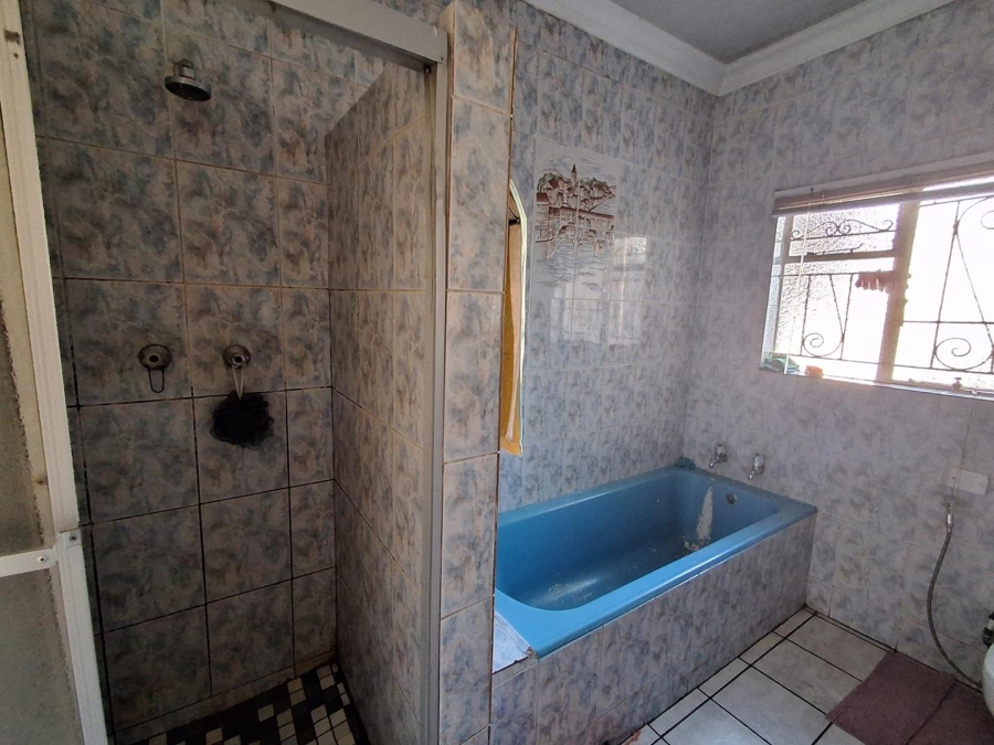 Commercial Property for Sale in Three Rivers Gauteng