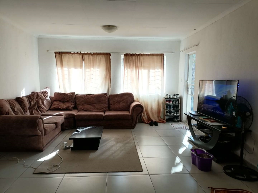 2 Bedroom Property for Sale in Denlee Gauteng