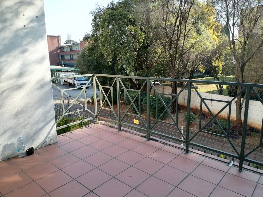 2 Bedroom Property for Sale in Denlee Gauteng
