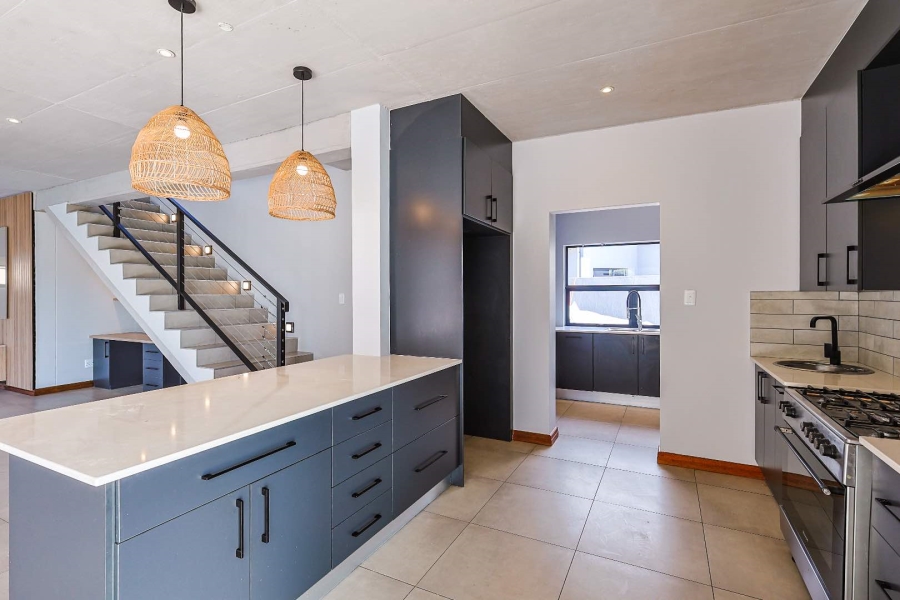 3 Bedroom Property for Sale in Six Fountains Residential Estate Gauteng