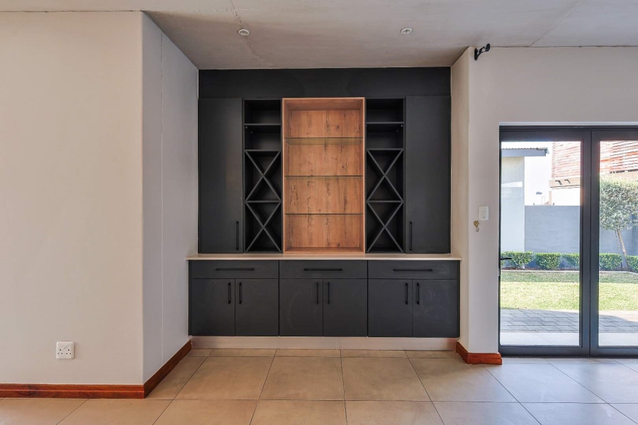 3 Bedroom Property for Sale in Six Fountains Residential Estate Gauteng