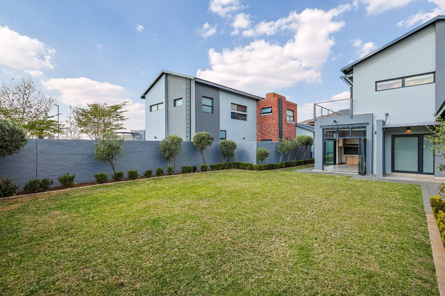 3 Bedroom Property for Sale in Six Fountains Residential Estate Gauteng