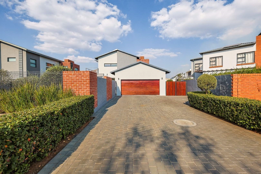 3 Bedroom Property for Sale in Six Fountains Residential Estate Gauteng