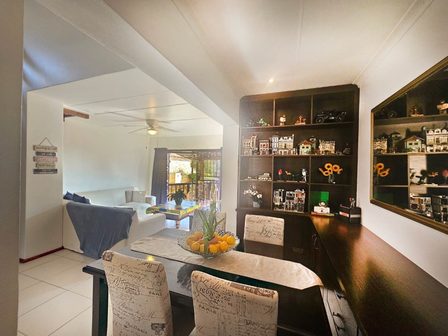 3 Bedroom Property for Sale in Honeydew Ridge Gauteng