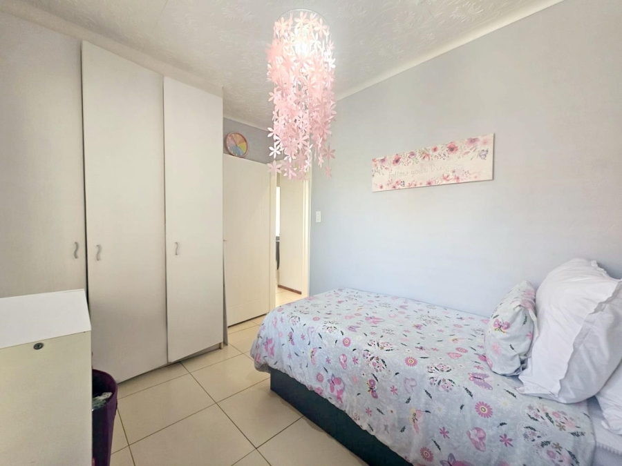 3 Bedroom Property for Sale in Honeydew Ridge Gauteng