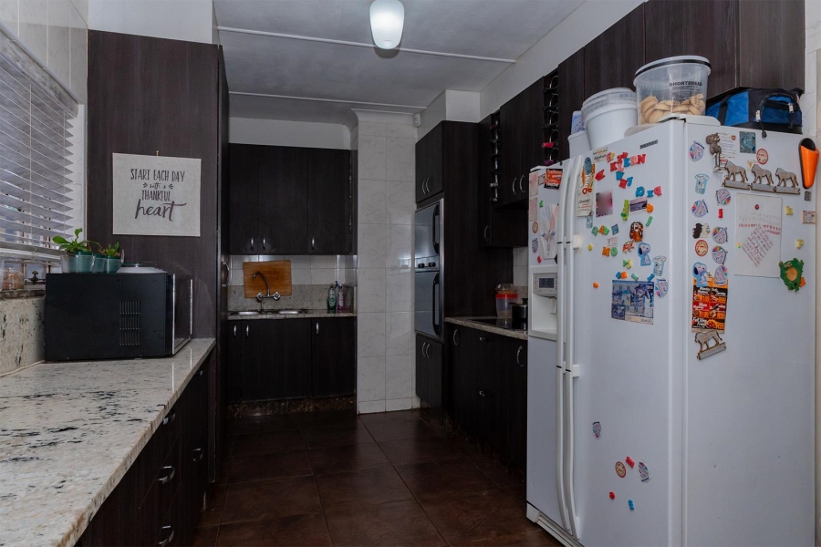 3 Bedroom Property for Sale in Edleen Gauteng