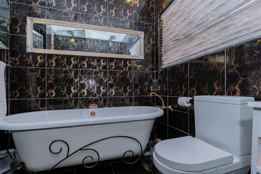 3 Bedroom Property for Sale in Edleen Gauteng