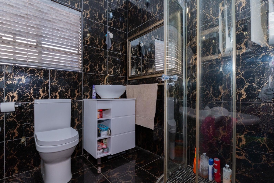 3 Bedroom Property for Sale in Edleen Gauteng