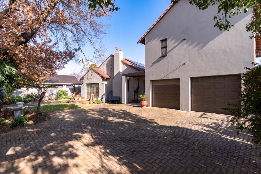3 Bedroom Property for Sale in Edleen Gauteng