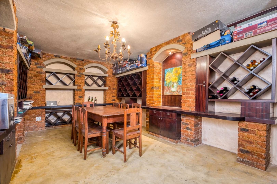 5 Bedroom Property for Sale in Fourways Gardens Gauteng