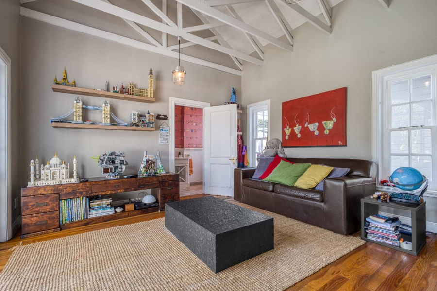 5 Bedroom Property for Sale in Fourways Gardens Gauteng