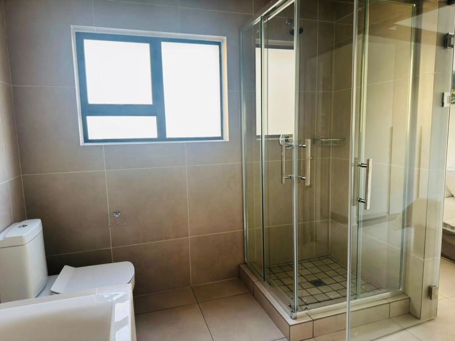 1 Bedroom Property for Sale in Greenstone Hill Gauteng