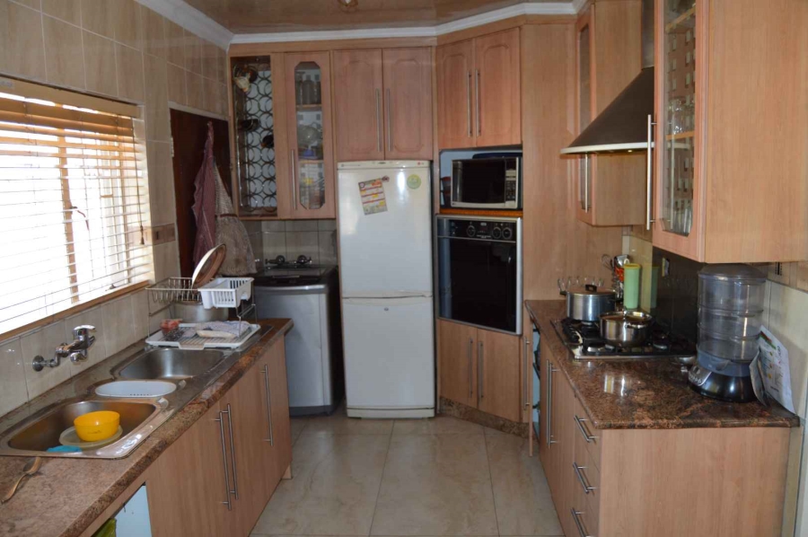 2 Bedroom Property for Sale in Mayberry Park Gauteng