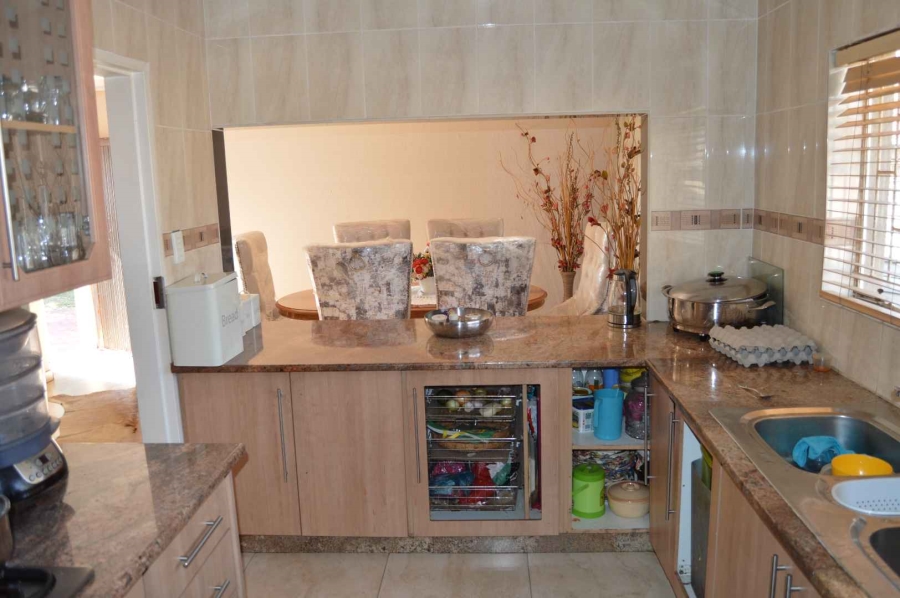 2 Bedroom Property for Sale in Mayberry Park Gauteng