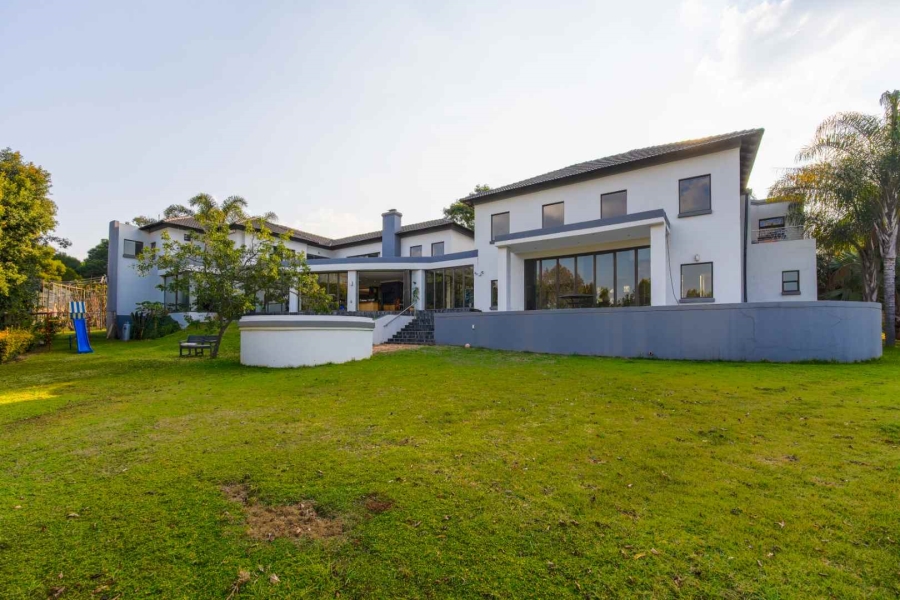 6 Bedroom Property for Sale in Zwavelpoort Gauteng