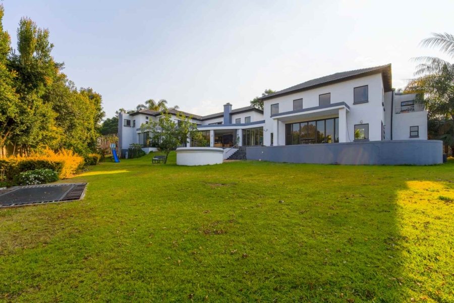 6 Bedroom Property for Sale in Zwavelpoort Gauteng