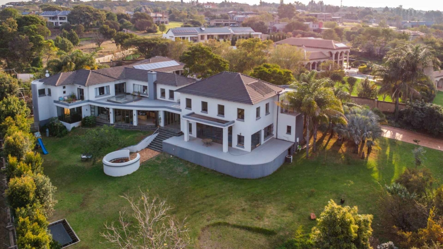 6 Bedroom Property for Sale in Zwavelpoort Gauteng