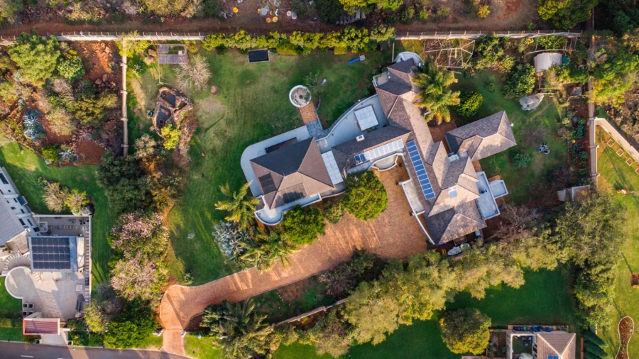 6 Bedroom Property for Sale in Zwavelpoort Gauteng