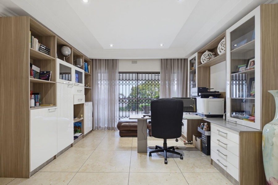 4 Bedroom Property for Sale in Glenvista Gauteng