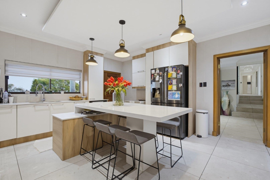 4 Bedroom Property for Sale in Glenvista Gauteng