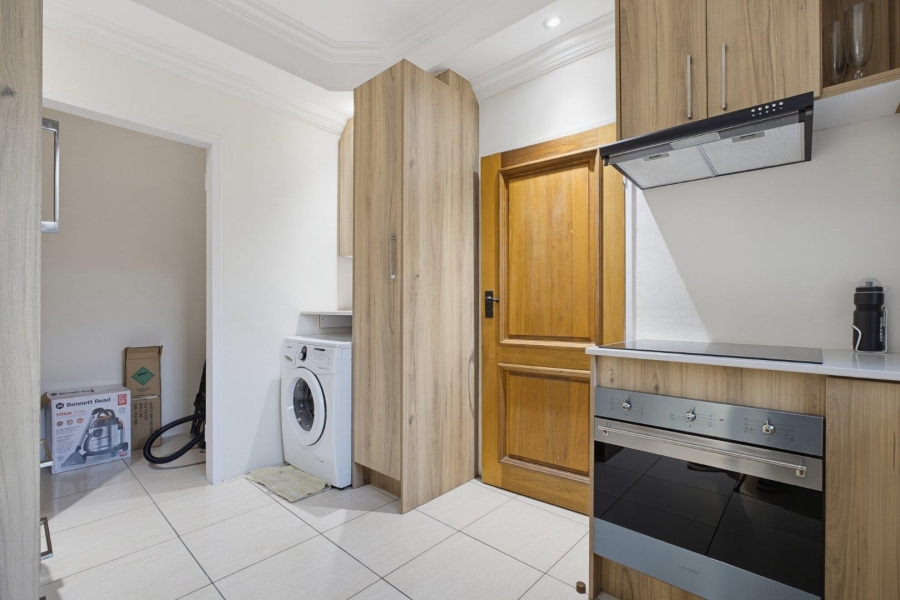 4 Bedroom Property for Sale in Glenvista Gauteng
