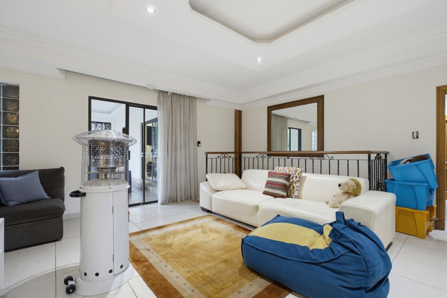 4 Bedroom Property for Sale in Glenvista Gauteng