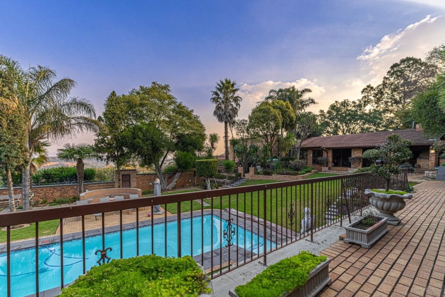 4 Bedroom Property for Sale in Glenvista Gauteng