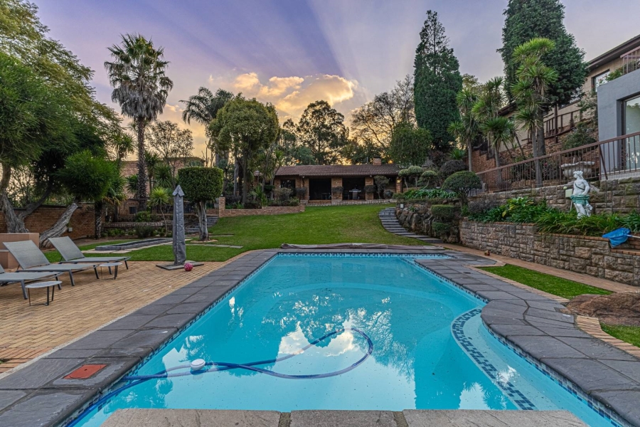 4 Bedroom Property for Sale in Glenvista Gauteng
