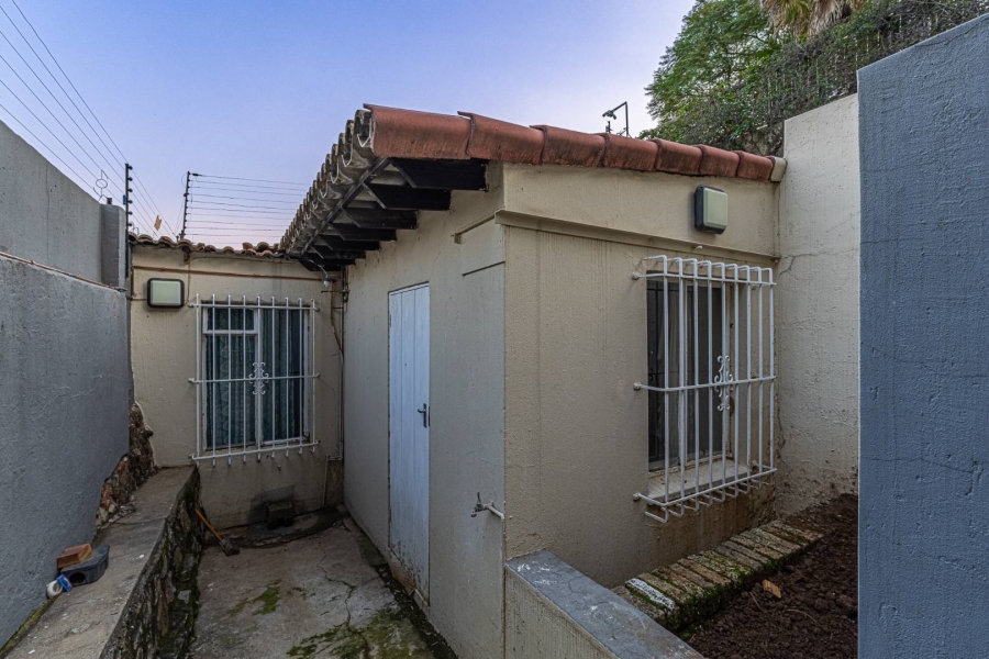 4 Bedroom Property for Sale in Glenvista Gauteng