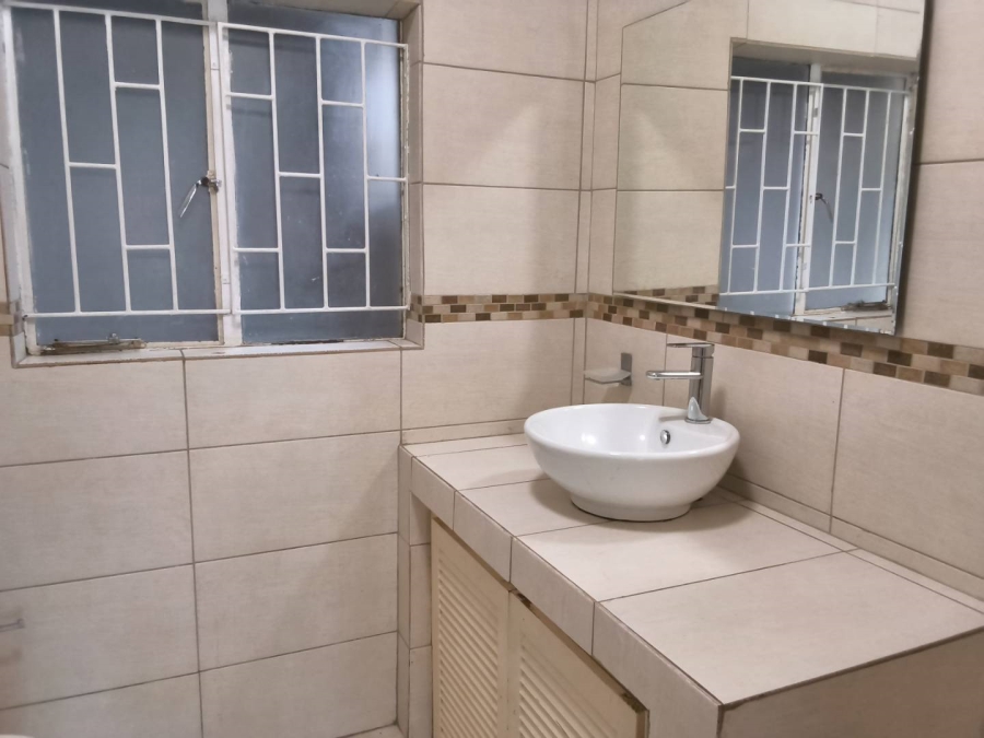 To Let 3 Bedroom Property for Rent in Bryanston West Gauteng