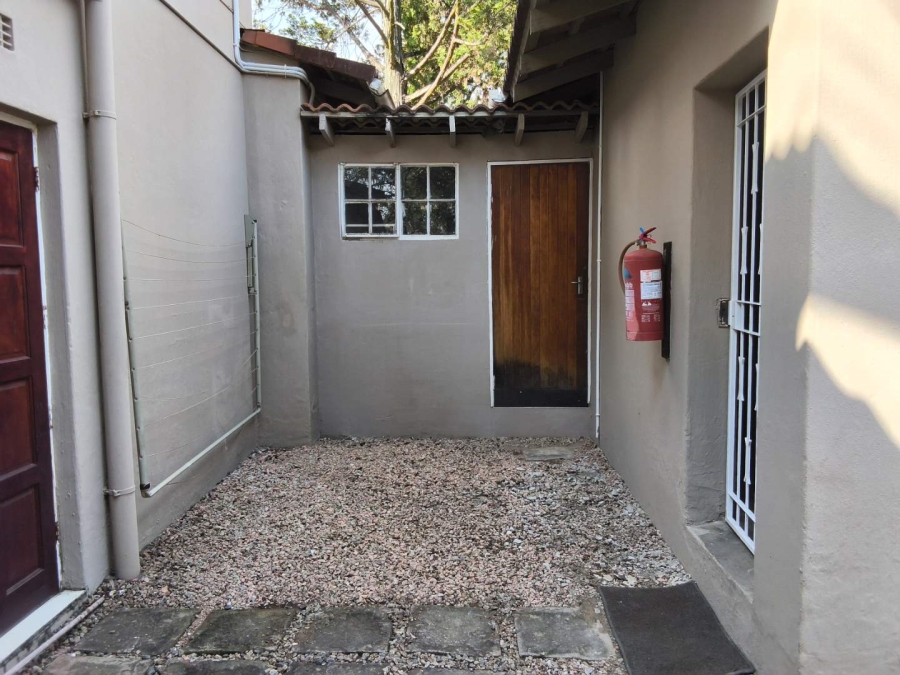 To Let 3 Bedroom Property for Rent in Bryanston West Gauteng