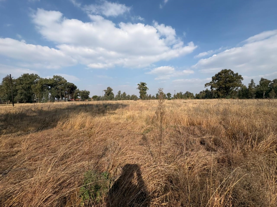 Commercial Property for Sale in Valley Settlements A H Gauteng