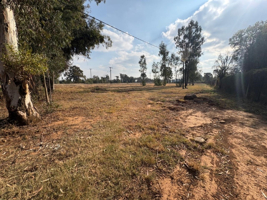 Commercial Property for Sale in Valley Settlements A H Gauteng