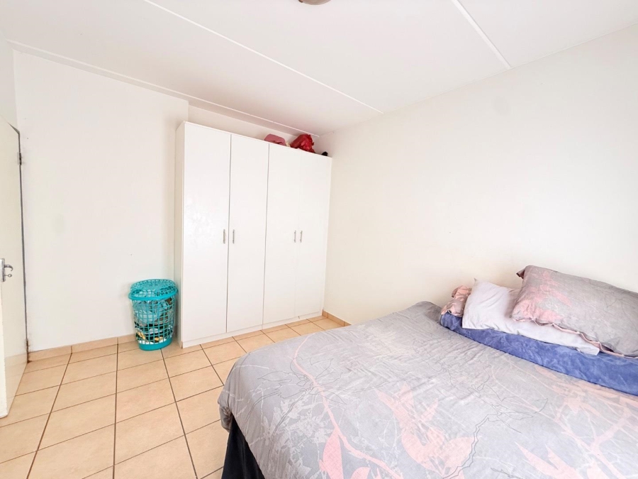 2 Bedroom Property for Sale in Grand Central Gauteng
