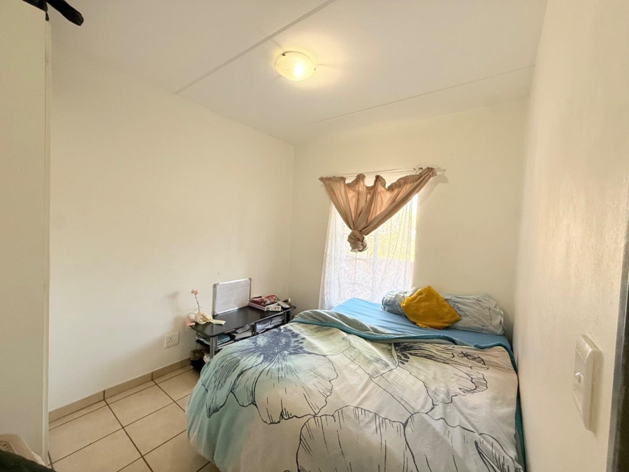 2 Bedroom Property for Sale in Grand Central Gauteng