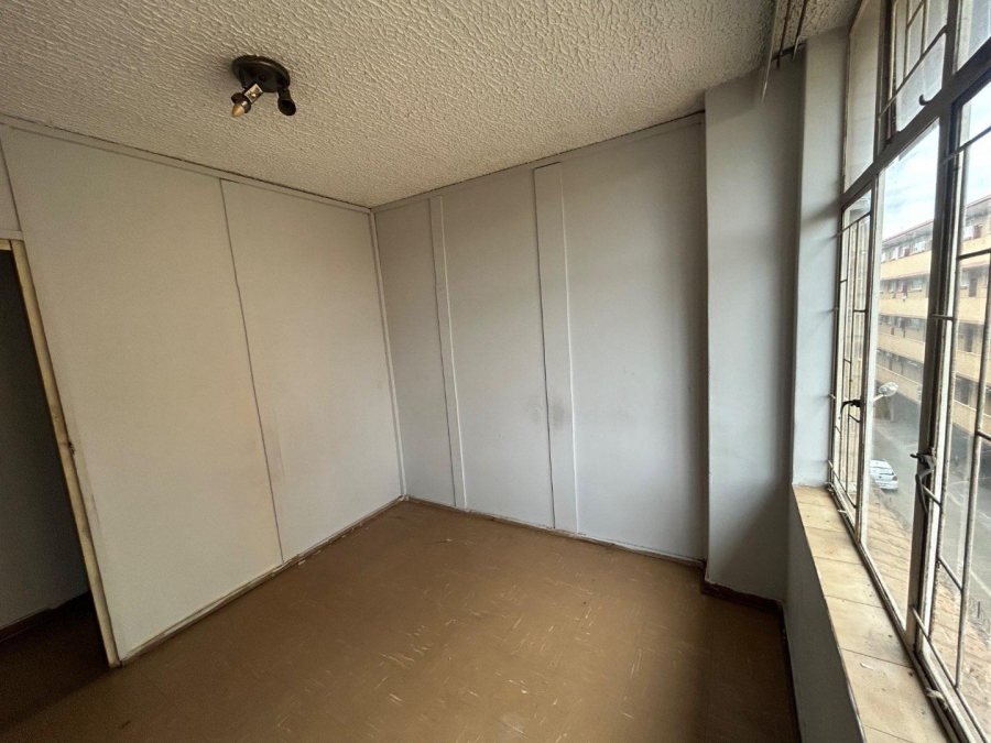 2 Bedroom Property for Sale in Pretoria West Gauteng