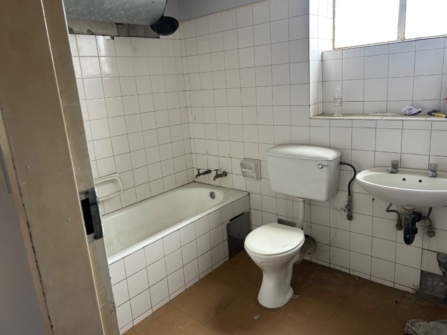 2 Bedroom Property for Sale in Pretoria West Gauteng