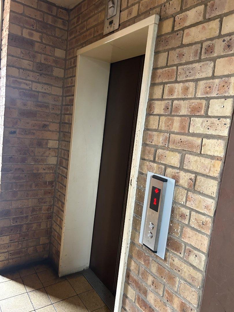 2 Bedroom Property for Sale in Pretoria West Gauteng