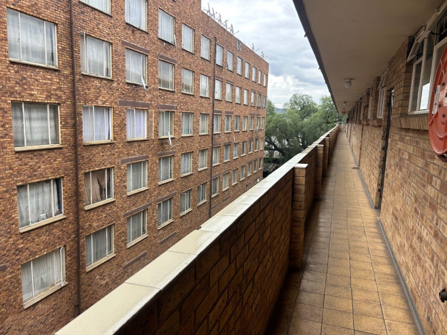 2 Bedroom Property for Sale in Pretoria West Gauteng