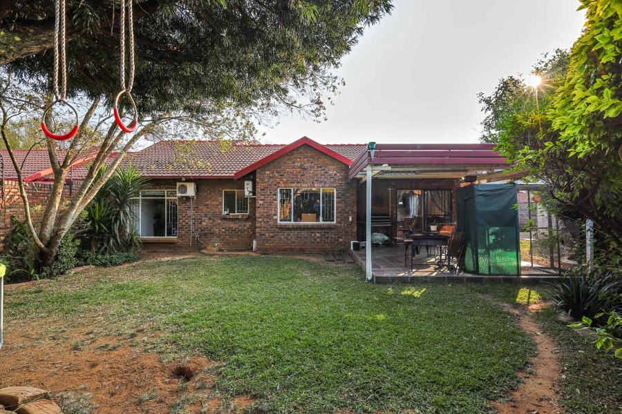 2 Bedroom Property for Sale in Elardus Park Gauteng