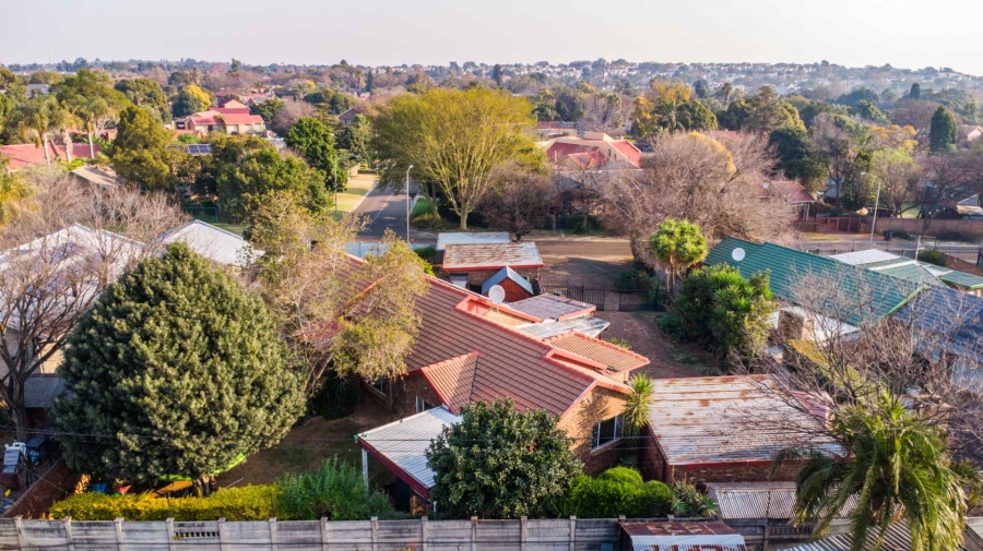 2 Bedroom Property for Sale in Elardus Park Gauteng