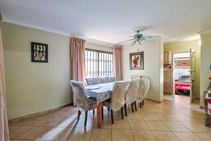 2 Bedroom Property for Sale in Wapadrand Gauteng